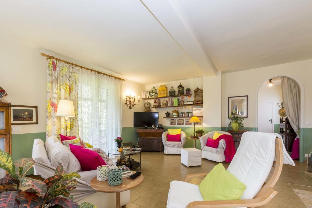 Villa Monserrato Porto Azzurro Esterno foto