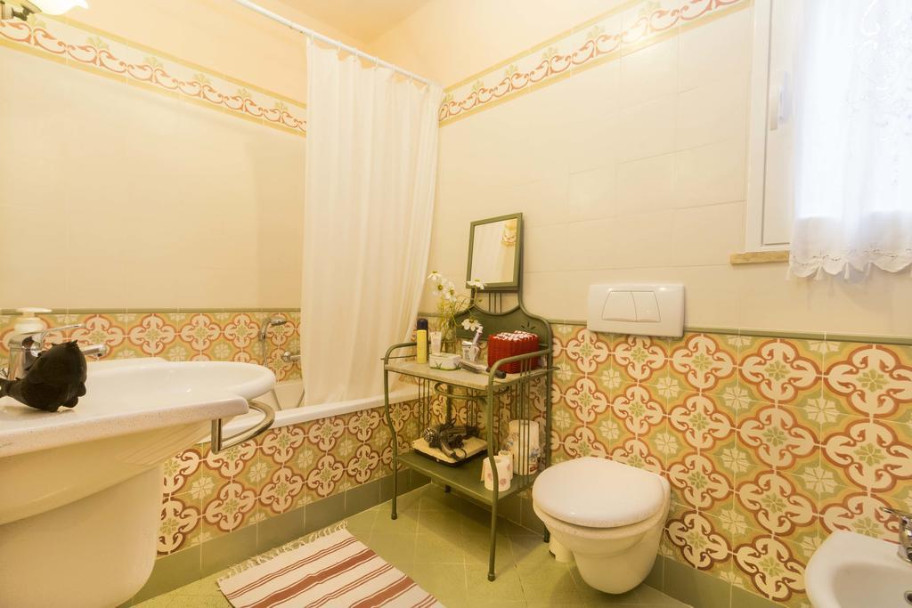 Villa Monserrato Porto Azzurro Camera foto